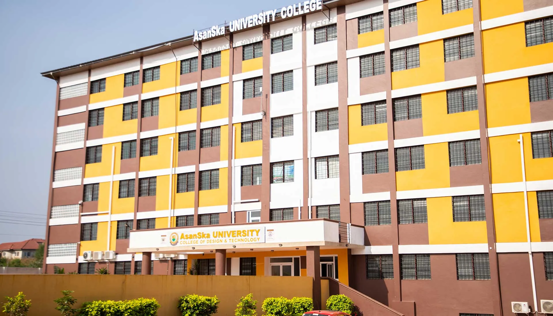 Campus buildings at Oyibi